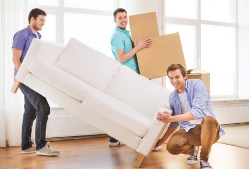 Removal truck hire vehicle for central London moves in Holborn